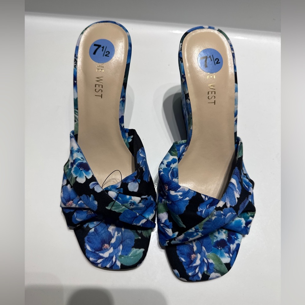 Nine West Floral Blue Wedge Sandals- Size 7.5